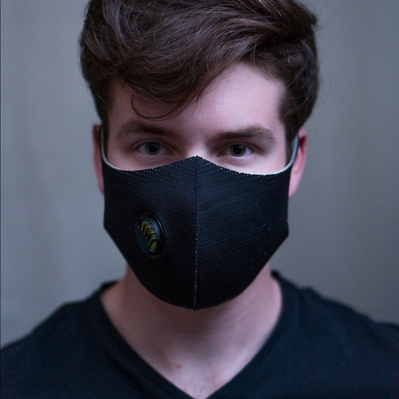 Face mask with vent - Picture 2 of 2